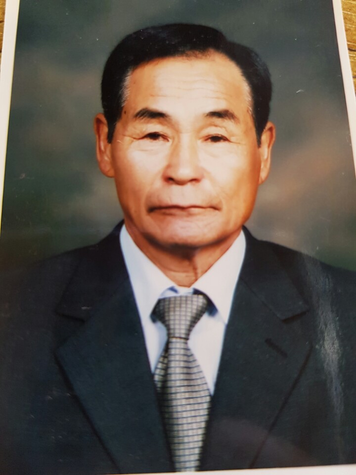 아버지 어머니 사진(김진숙)